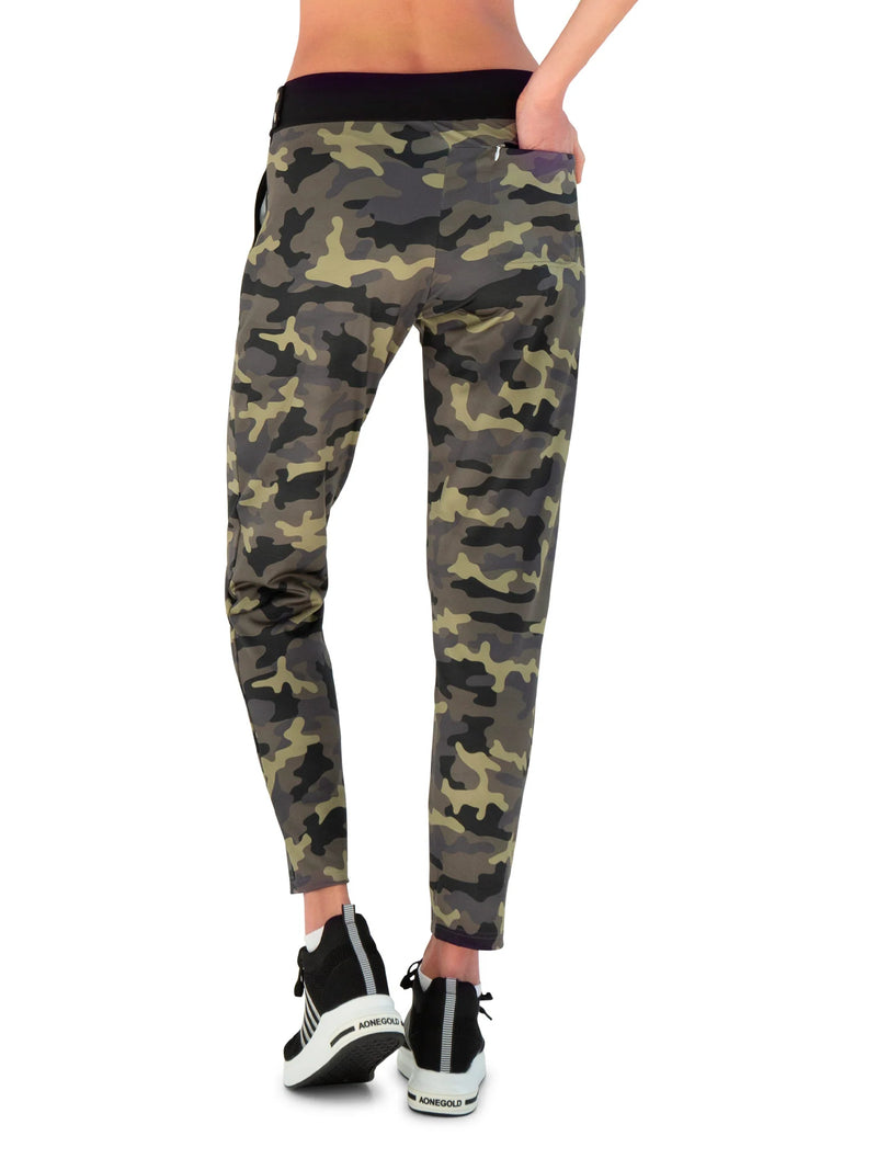 Load image into Gallery viewer, InPhorm Pencil Fit Golf Pant Camo Back
